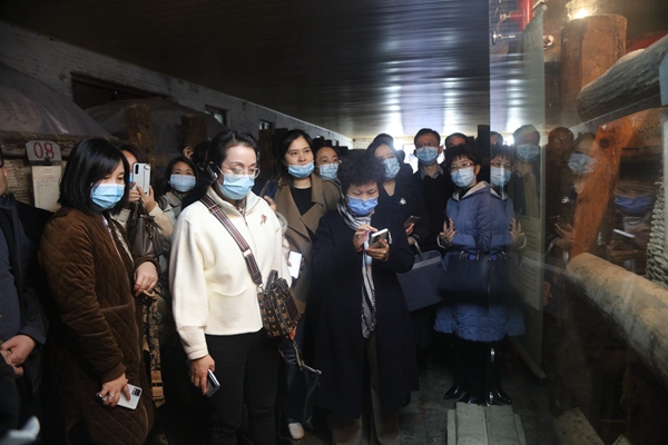 1635210686506225.jpg 182A0958.jpg