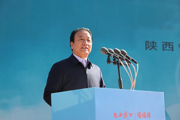 1637732949121840.jpg 0M5A8237.jpg